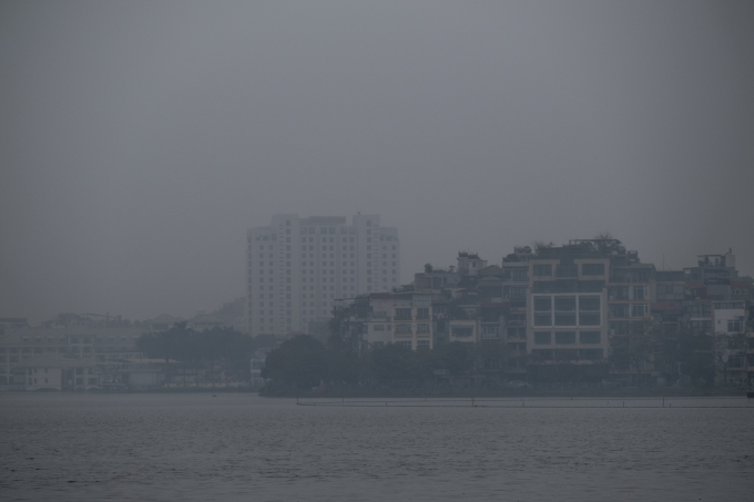 Hà Nội sáng nay: Ô nhiễm bủa vây, người dân tập thể dục trong không khí ở mức độc hại- Ảnh 9.