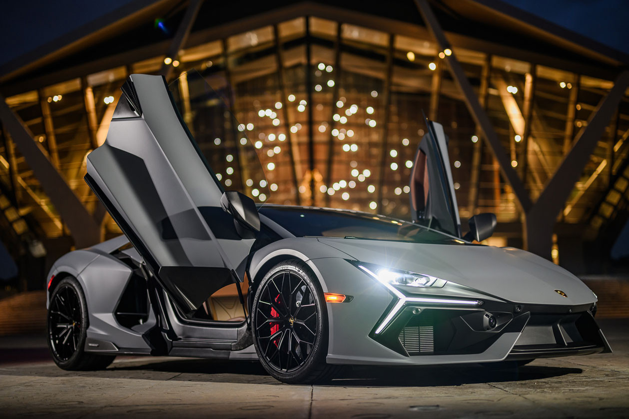 Lamborghini Revuelto đầu tiên tại Việt Nam lộ diện: Hơn 1.000 mã lực mạnh nhất hãng, ra mắt ngay trong tháng này, giá dễ cao hơn Aventador- Ảnh 3.