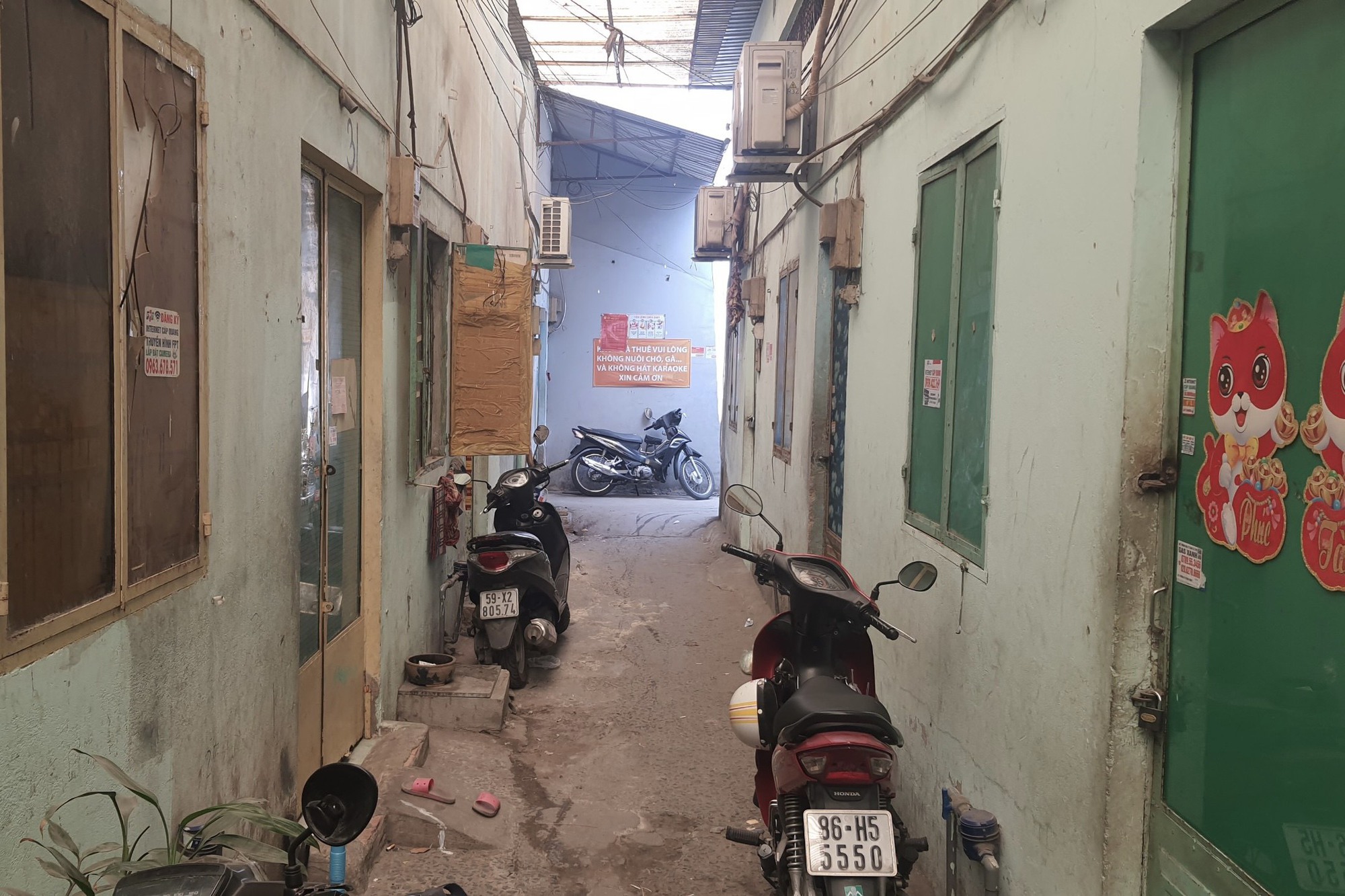 Vụ 2 bé gái mất tích ở phố đi bộ Nguyễn Huệ: Hé lộ lý do nữ nghi phạm thuê căn hộ đắt tiền- Ảnh 1.