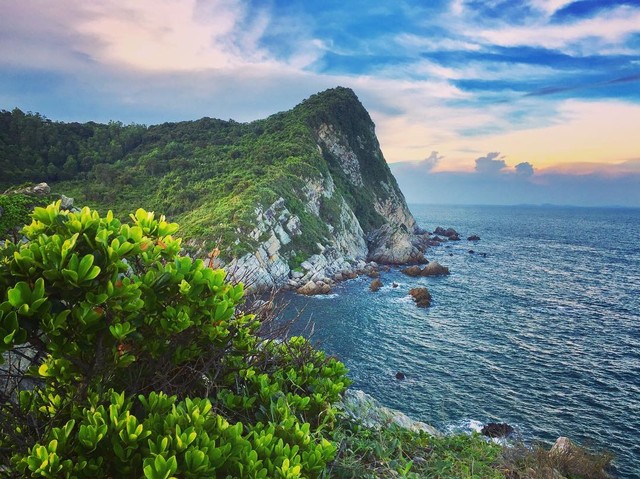 Không phải Cô Tô hay Cát Bà, đây mới là hòn đảo đang hút khách nhất nhì miền Bắc: Cách Hà Nội 200km với 7 bãi tắm nguyên sơ, lên hình đẹp cứ ngỡ trời Tây- Ảnh 4.