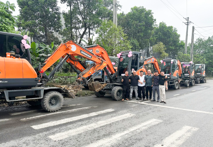 Nhà trai gây bất ngờ với dàn rước dâu có 