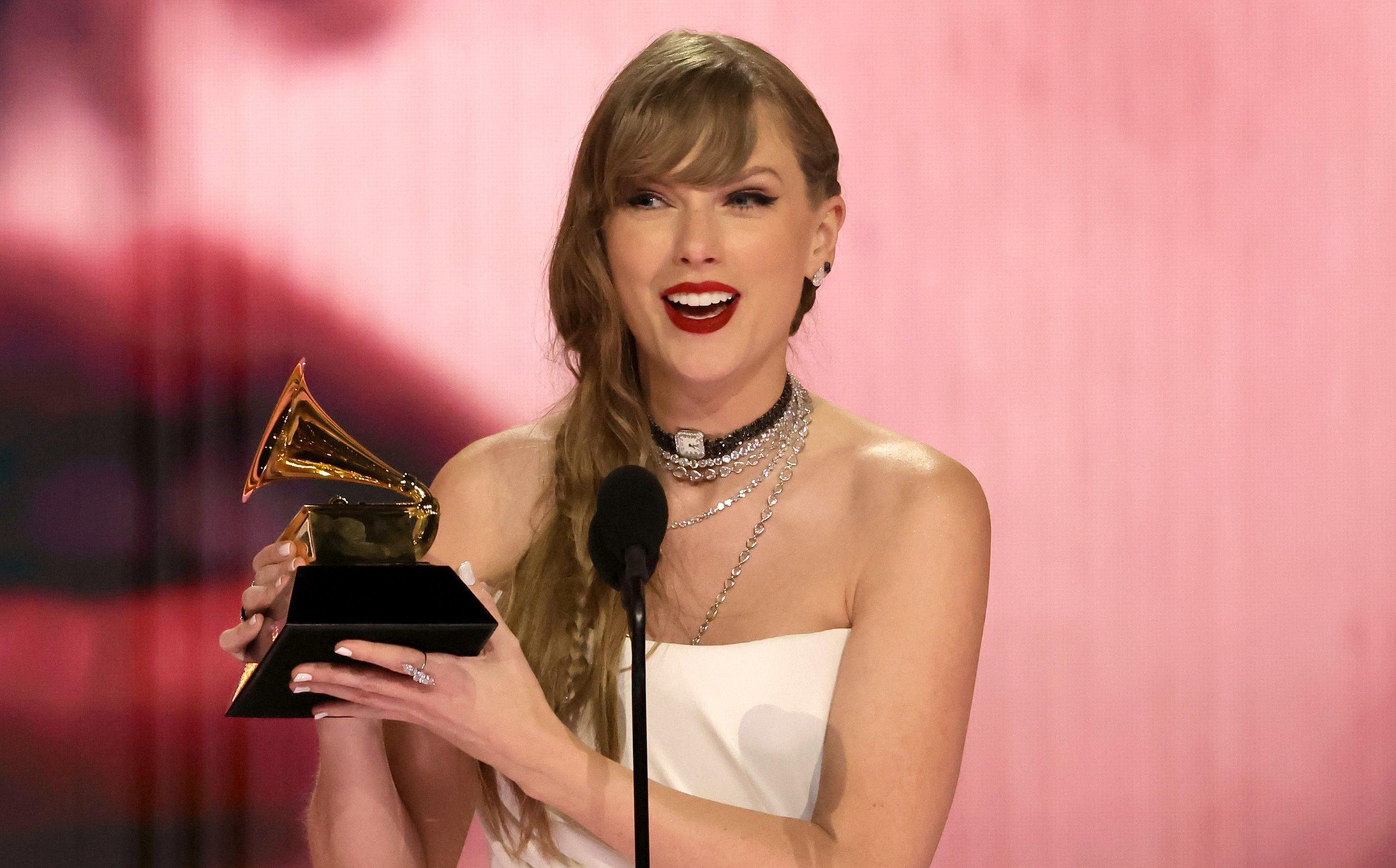 Tại sao gọi Taylor Swift là ngoại lệ ngành công nghiệp âm nhạc, 