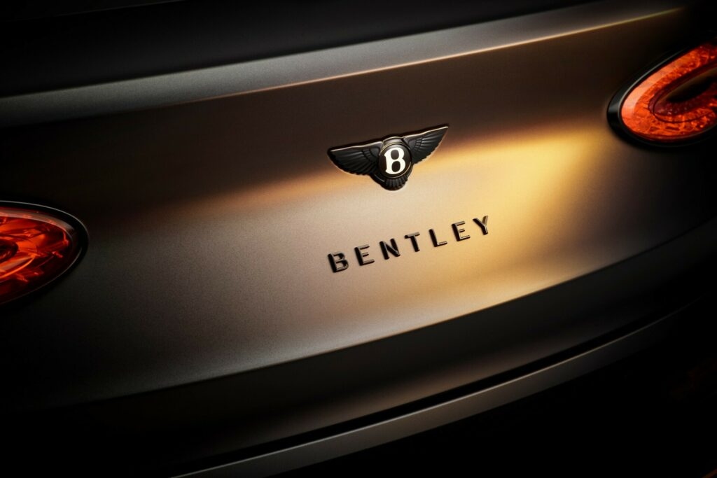 Ảnh chi tiết Bentley Bentayga S Black Edition- Ảnh 2.