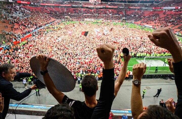 Bay Arena vỡ sân trong ngày Bayer Leverkusen vô địch- Ảnh 8.