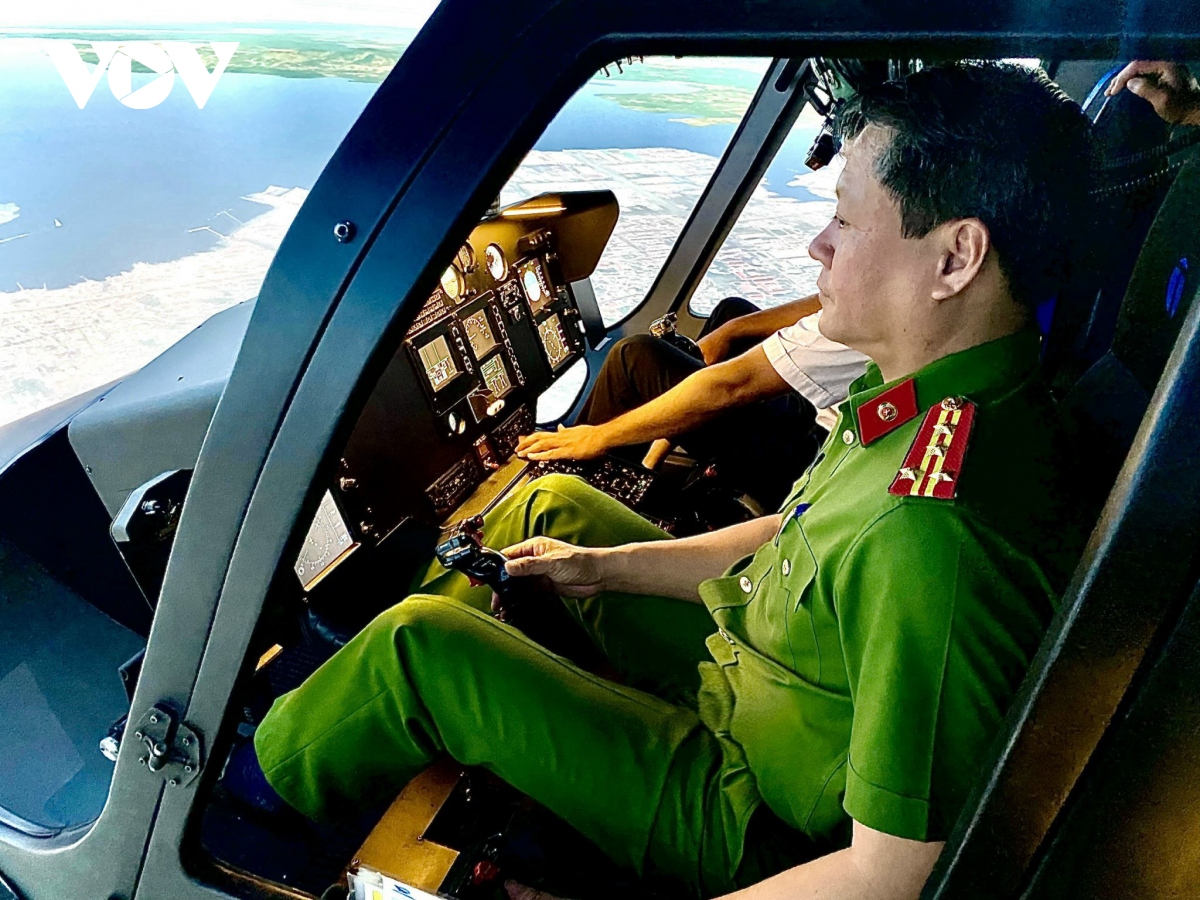 Trung đoàn trưởng Không quân CAND: “Tội phạm vẽ đường bay cho phi công”- Ảnh 1.
