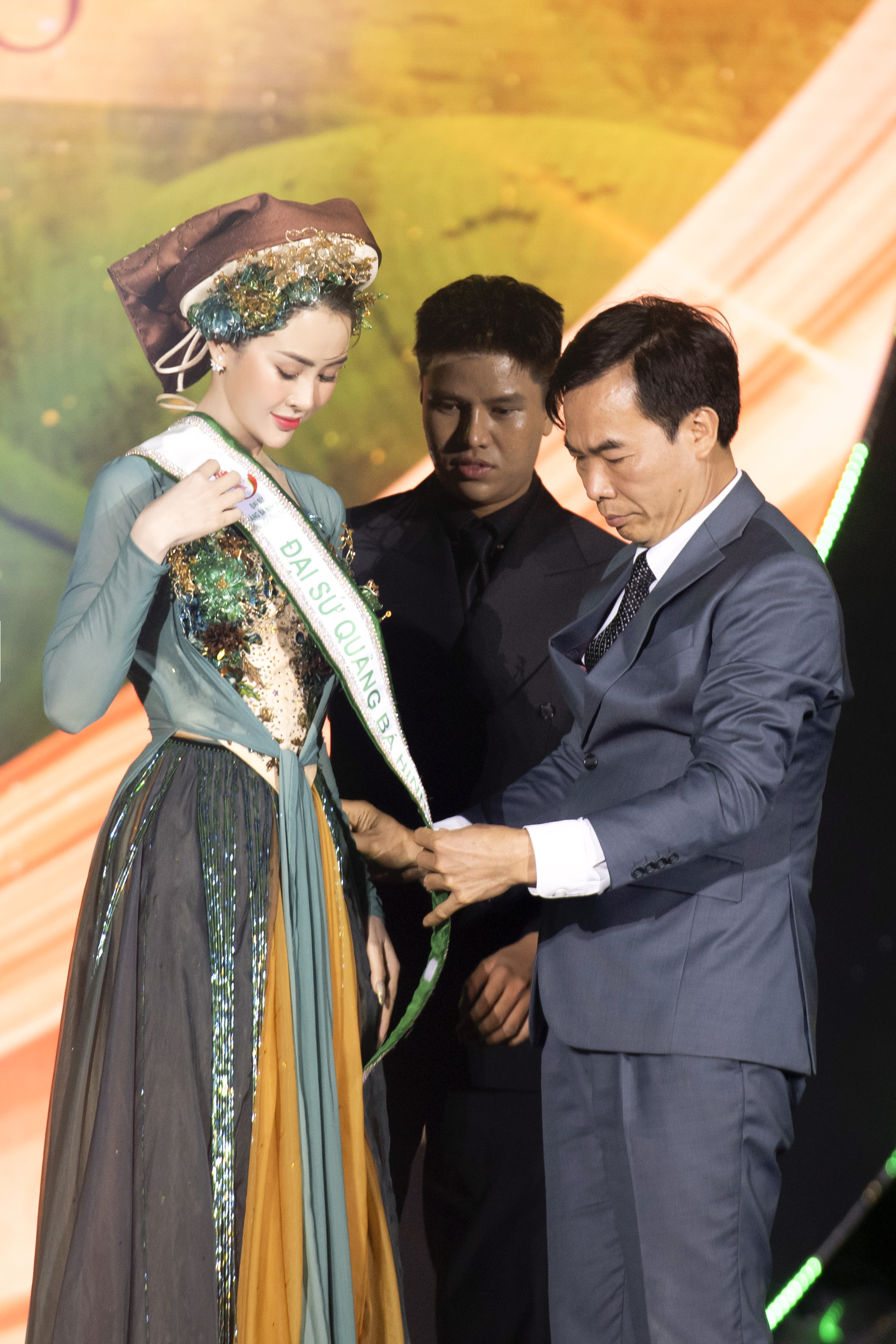 Hoa hậu Du lịch Việt Nam toàn cầu Lý Kim Thảo trở thành Đại sứ quảng bá hình ảnh du lịch tỉnh Phú Thọ- Ảnh 2.
