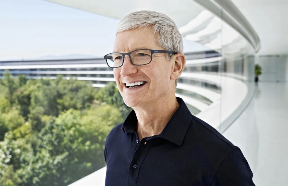 Kỹ tính như ‘người hướng nội’ Tim Cook: Bất ngờ ‘vi hành’ cửa hàng, kiểm tra email và tự giải đáp vấn đề của người dùng khi có thời gian- Ảnh 2.