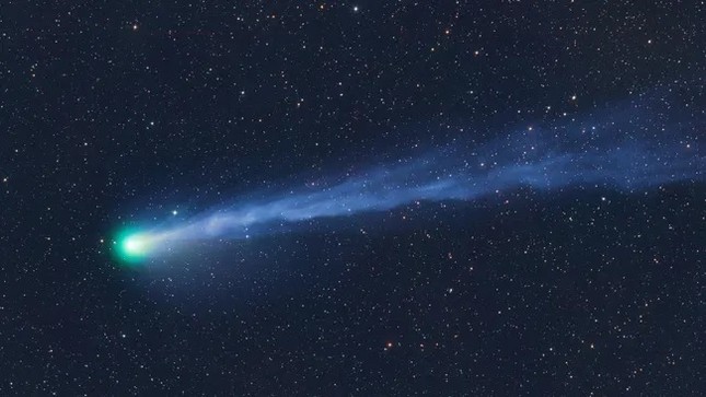 ‘Sao chổi quỷ’ tiến sát Mặt trời, sáng và đẹp nhất vào ngày 21/4- Ảnh 1.