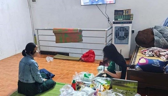Vụ bé 12 tuổi mang thai ở Hà Nội: Sắp sinh vẫn nô đùa khắp xóm, chưa hình dung ra chuyện gì
- Ảnh 1.