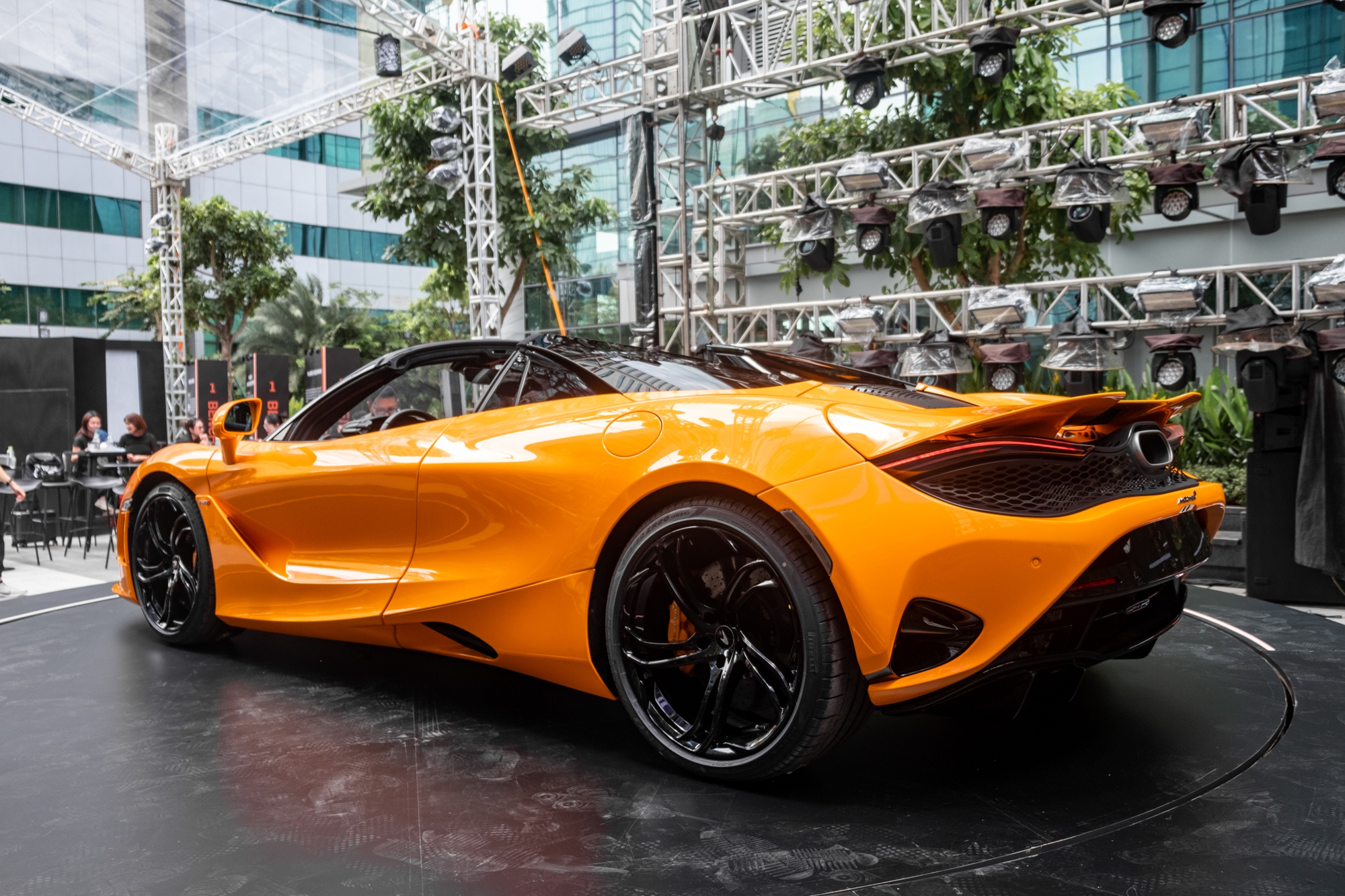 McLaren 750S ra mắt Việt Nam: Nhẹ nhất, mạnh nhất lịch sử thương hiệu Anh, có trang bị mới lần đầu xuất hiện, giá từ 20 tỷ- Ảnh 4.