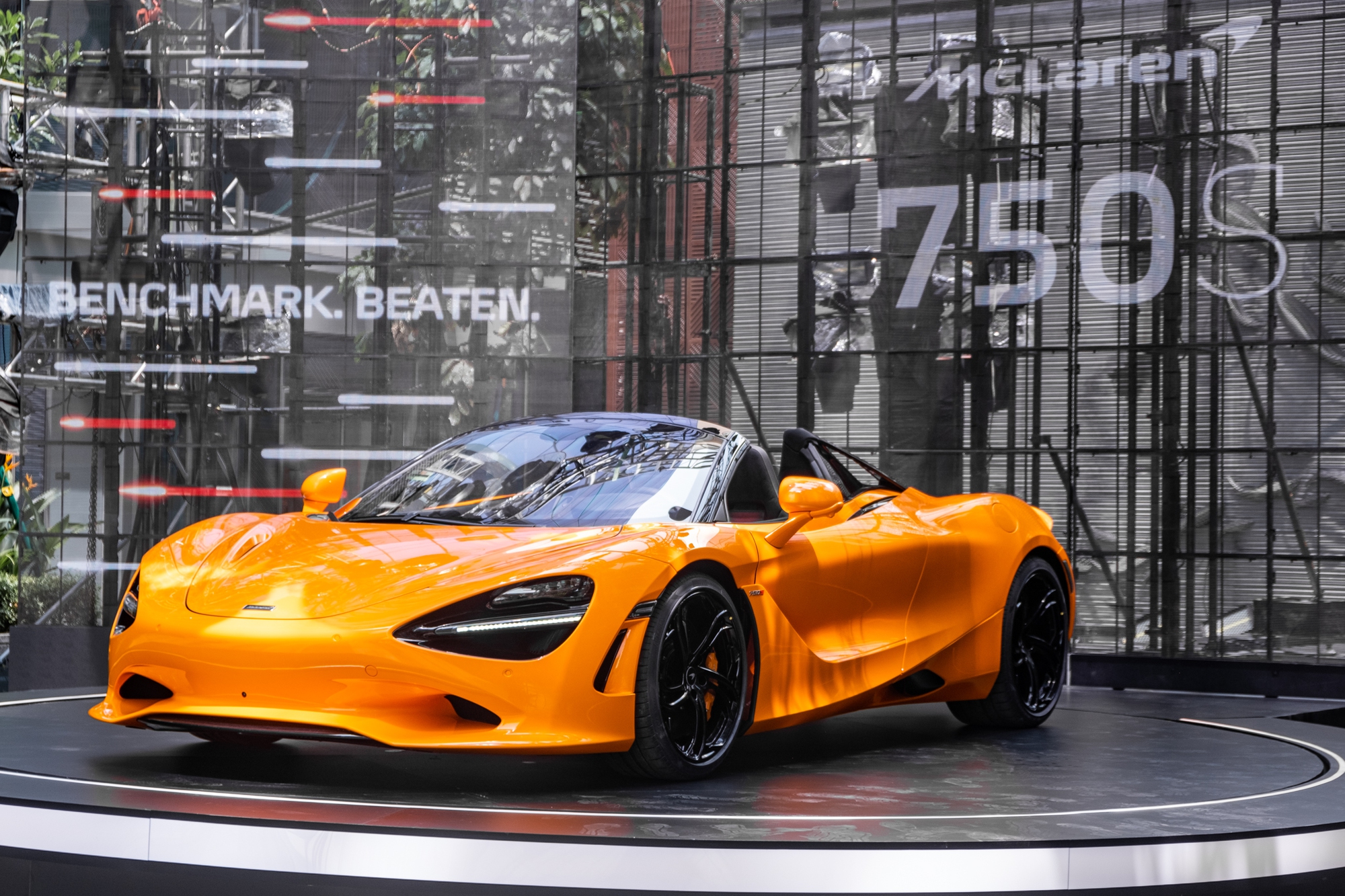 McLaren 750S ra mắt Việt Nam: Nhẹ nhất, mạnh nhất lịch sử thương hiệu Anh, có trang bị mới lần đầu xuất hiện, giá từ 20 tỷ- Ảnh 1.