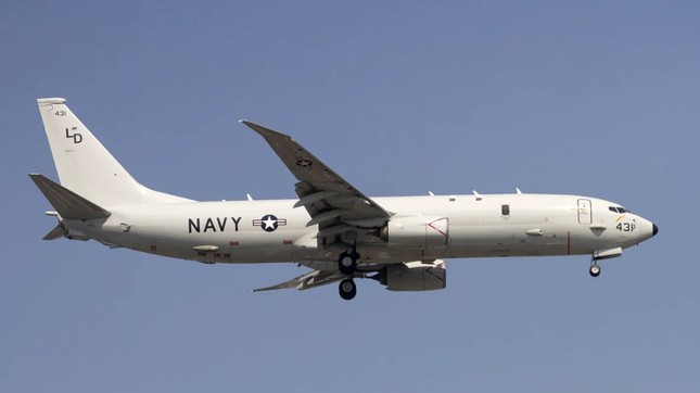 Mỹ đưa máy bay tuần thám qua eo biển Đài Loan, tiêm kích Trung Quốc bám theo- Ảnh 1.