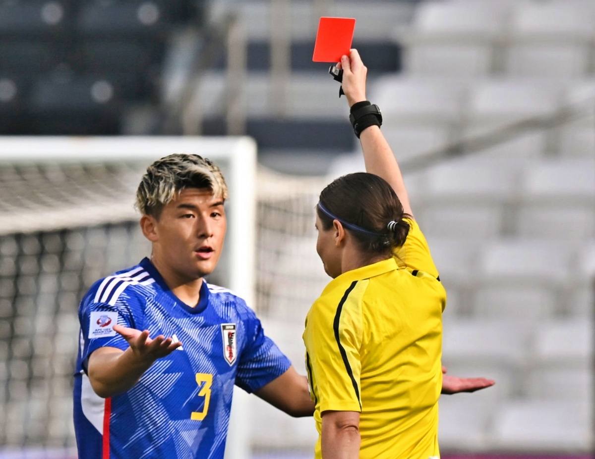 “Mưa thẻ đỏ” ở U23 châu Á 2024 và lời cảnh báo cho U23 Việt Nam- Ảnh 1.