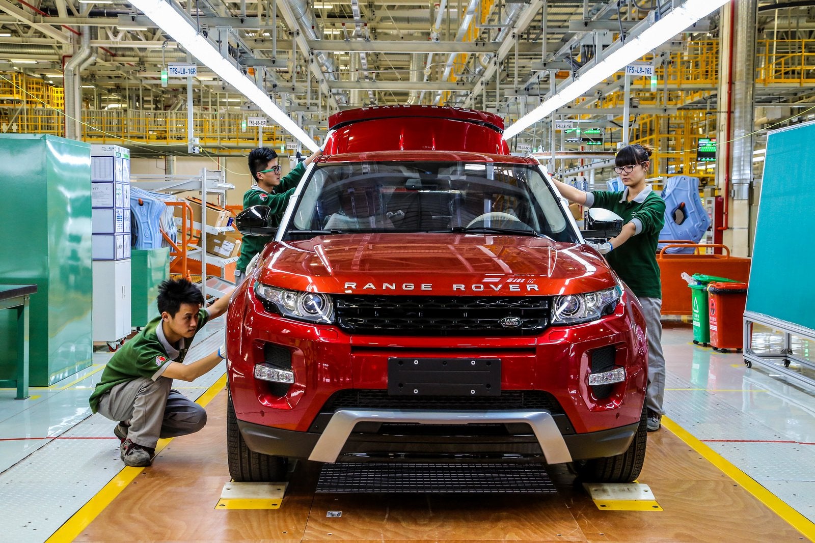 Rộ tin Jaguar Land Rover sắp dùng khung gầm xe Trung Quốc, đối tác là hãng mới vào và bắt đầu xây nhà máy ở Việt Nam- Ảnh 3.