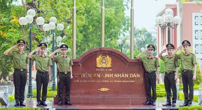 Đoạn đường chưa đến 3km nhưng “quy tụ” 7 trường đại học: Đều là trường trọng điểm quốc gia, sản sinh nhiều thế hệ nhà giáo, bác sĩ, KTS, cán bộ cho đất nước- Ảnh 9.