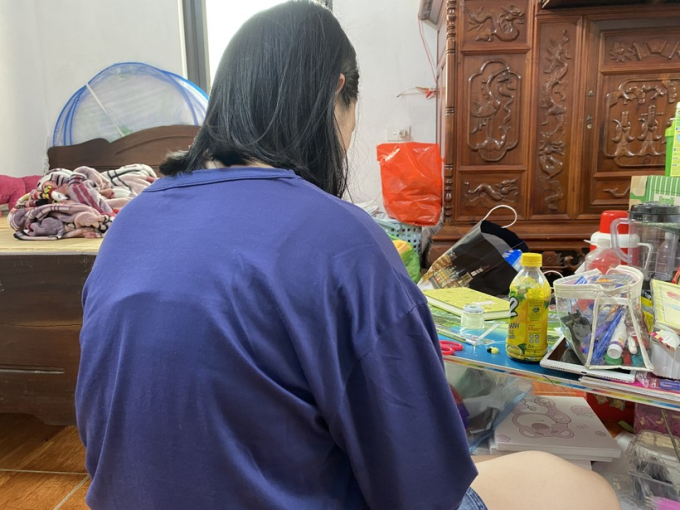 Vụ bé gái 12 tuổi sinh con ở Hà Nội: Gia đình dự định gửi cháu bé vào trung tâm bảo trợ trong 2 năm- Ảnh 1.