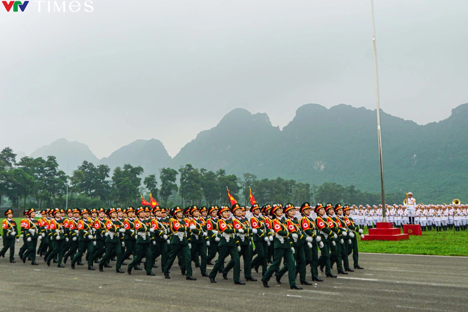 Quân đội: Tinh chỉnh hợp luyện diễu binh, diễu hành Lễ kỷ niệm 70 năm chiến thắng Điện Biên Phủ- Ảnh 9.