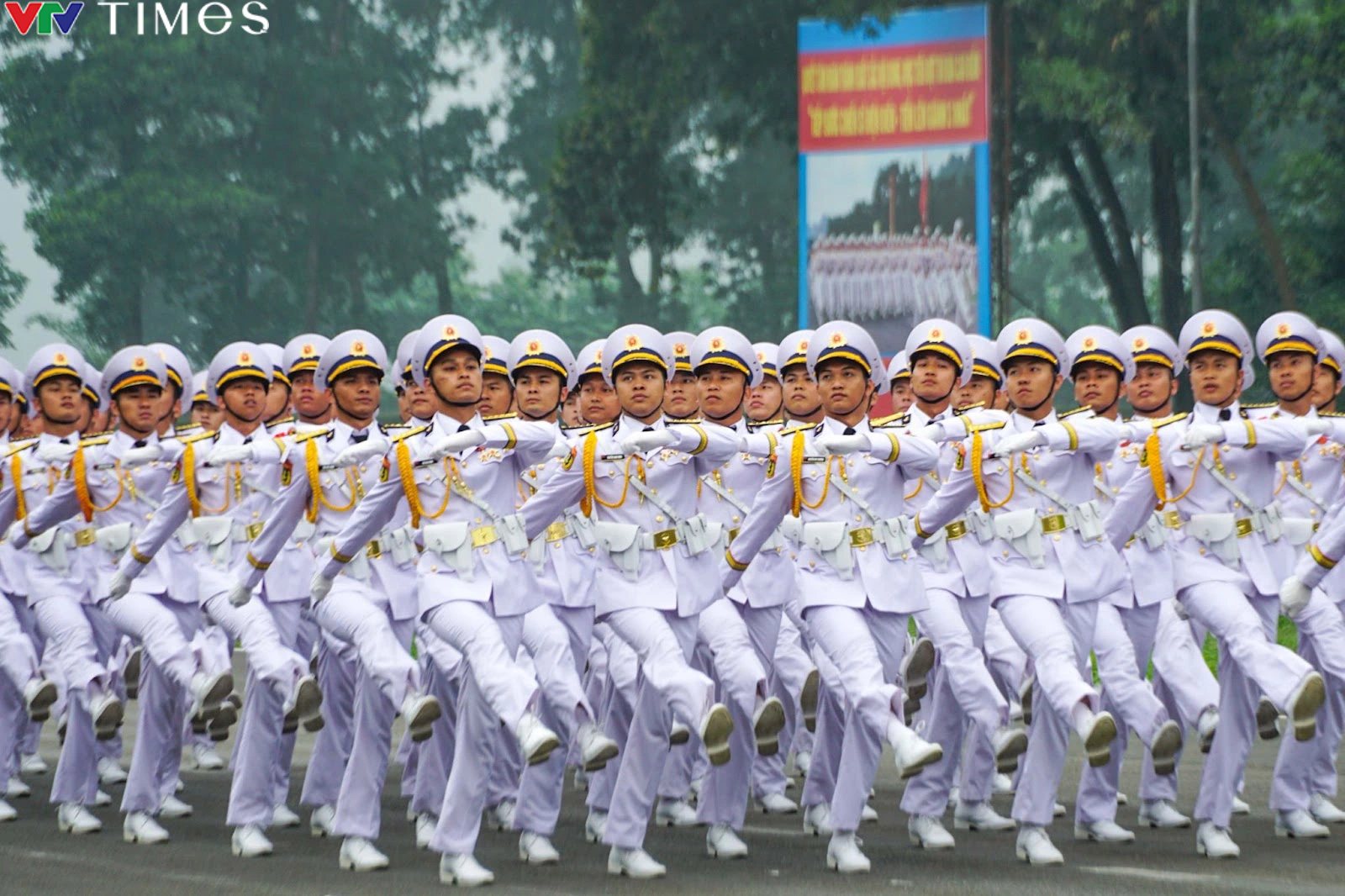 Quân đội: Tinh chỉnh hợp luyện diễu binh, diễu hành Lễ kỷ niệm 70 năm chiến thắng Điện Biên Phủ- Ảnh 7.