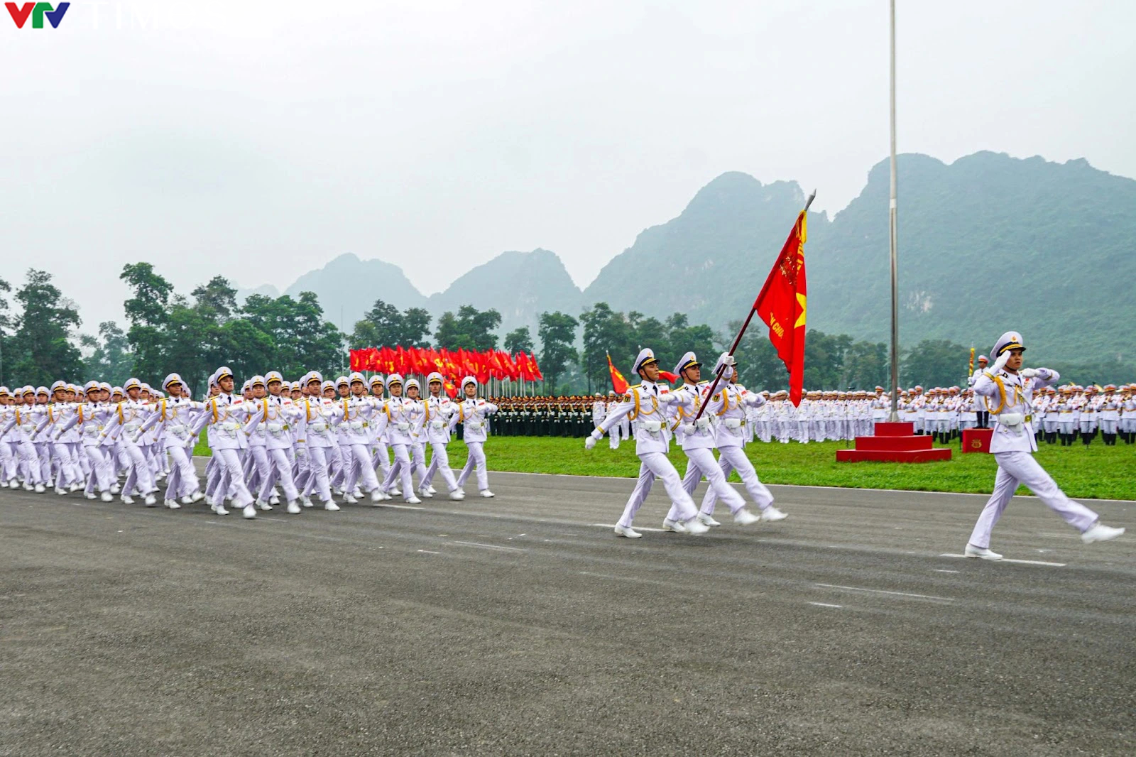 Quân đội: Tinh chỉnh hợp luyện diễu binh, diễu hành Lễ kỷ niệm 70 năm chiến thắng Điện Biên Phủ- Ảnh 6.