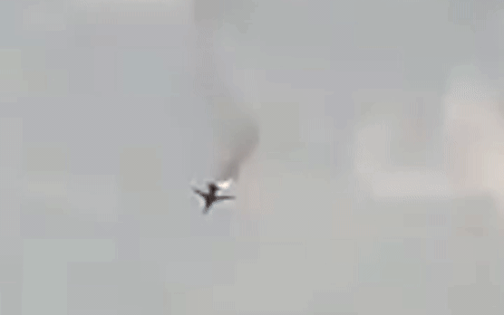 Máy bay ném bom Tu-22M3 Nga rơi ngay khi vừa tấn công Ukraine: Phi công mất tích, Kiev tuyên bố bắn hạ