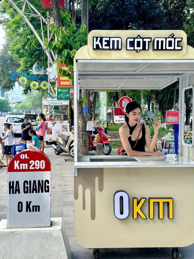 Rần rần món kem cột mốc 0km “huyền thoại” tại Hà Giang, lễ này có đi thì phải đu trend ngay thôi!- Ảnh 11.