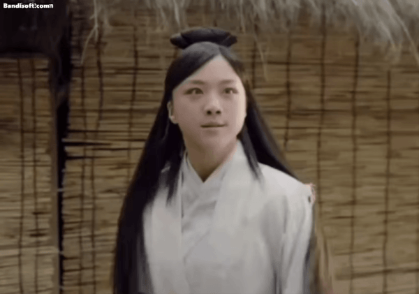 Nữ hoàng 18+ của màn ảnh Hoa ngữ gây choáng với hình ảnh xấu nhất sự nghiệp, Trương Vệ Kiện giả gái còn đẹp hơn- Ảnh 2.