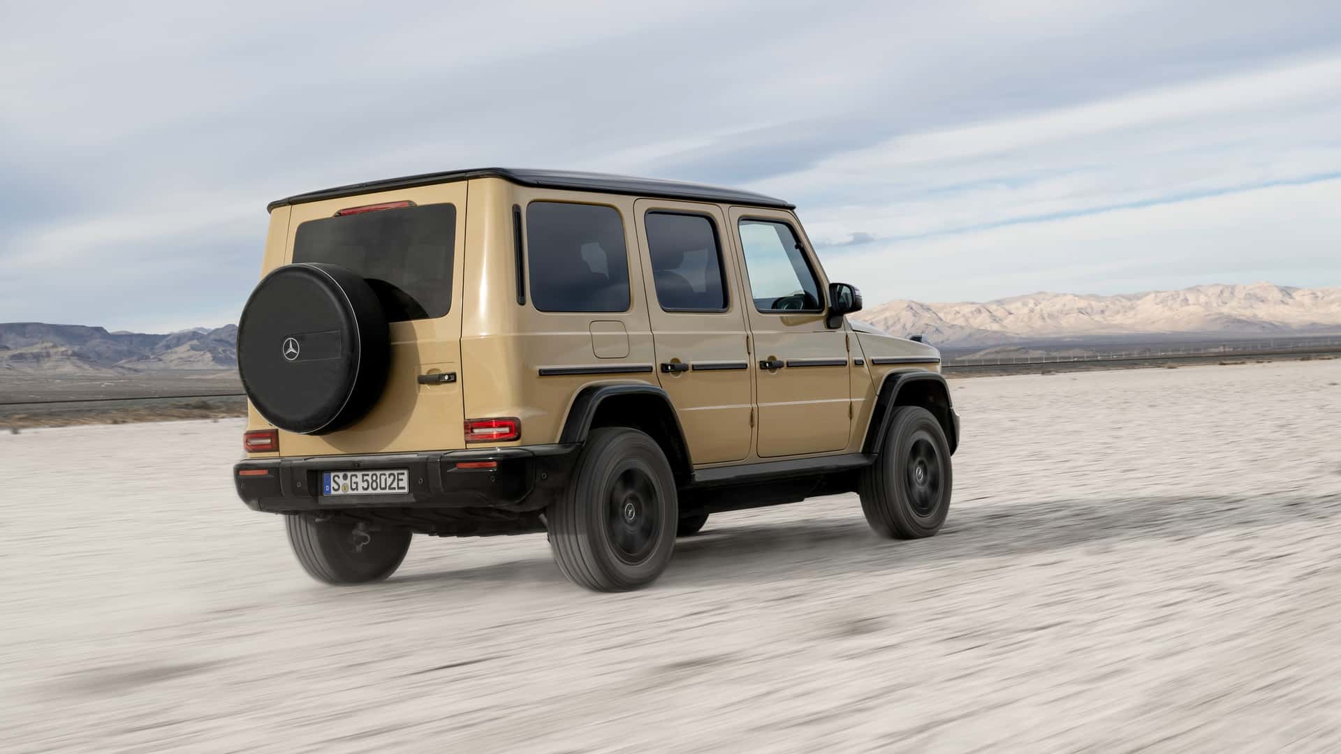 Mercedes-Benz G-Class thuần điện chính thức ra mắt: Thiết kế gần như bê nguyên bản thường, mạnh tới 579 mã lực, nhưng đây mới là con số ấn tượng nhất- Ảnh 4.