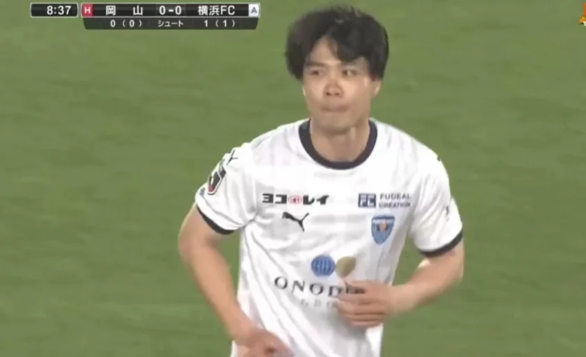 Công Phượng toả sáng , lần đầu tiên đá chính giúp Yokohama FC thắng knock-out