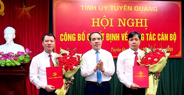 Tỉnh ủy Tuyên Quang công bố quyết định về công tác cán bộ- Ảnh 1.