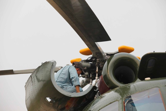 Không quân bay hợp luyện đội hình chuẩn bị Lễ kỷ niệm 70 năm Chiến thắng Điện Biên Phủ- Ảnh 6.