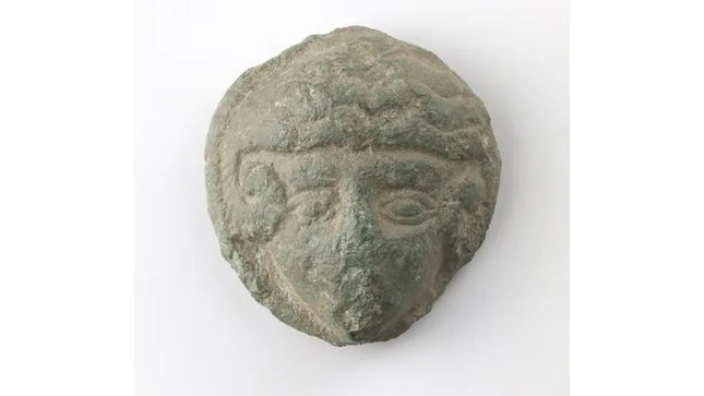 Phát hiện bức chân dung bằng đồng 1.800 tuổi của Alexander Đại đế- Ảnh 1.