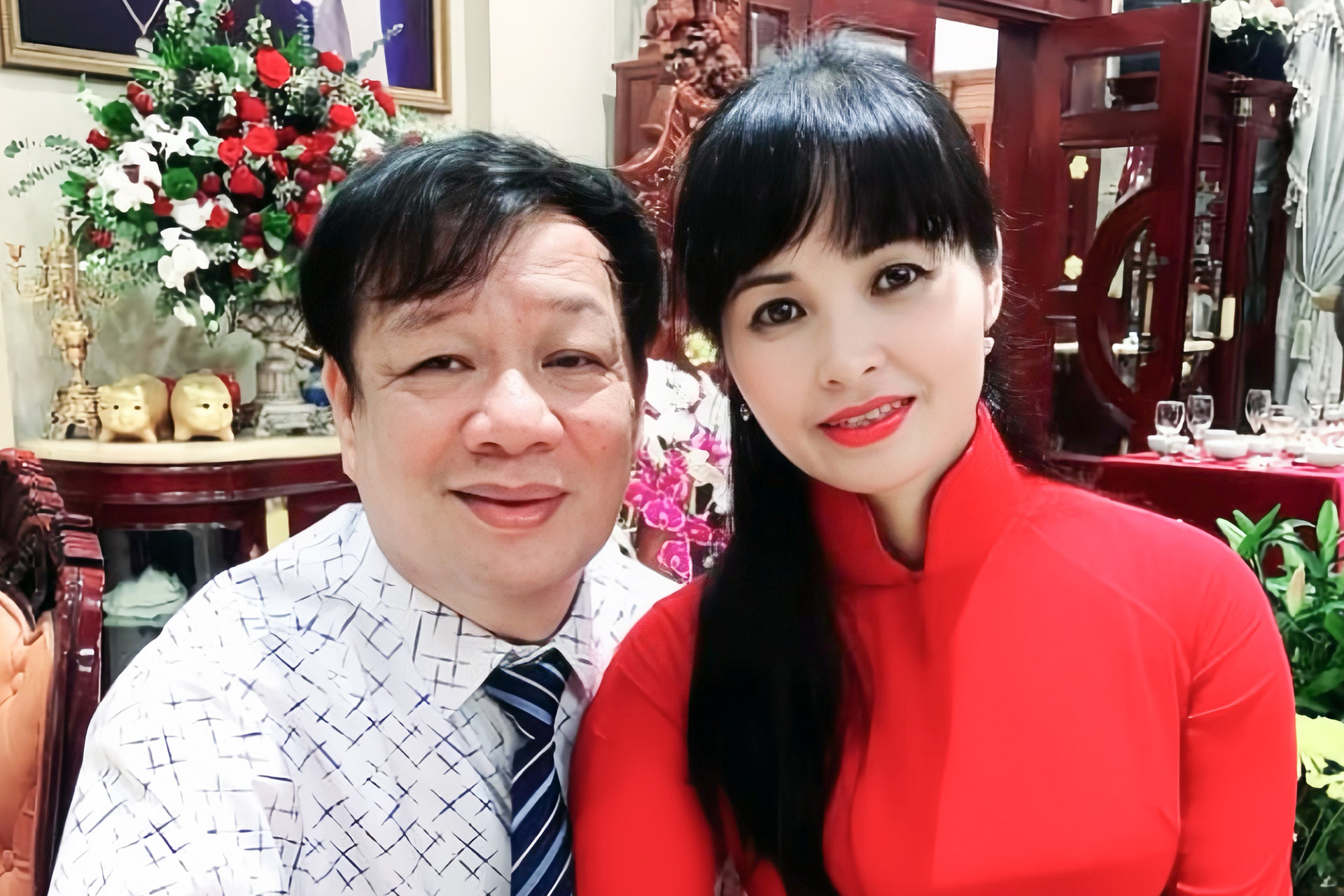 Nữ ca sĩ Quảng Ninh là mẹ 4 con, lấy đại gia hơn 13 tuổi, sống trong biệt thự 100 tỷ đồng nhưng tiết lộ 'không bao giờ xin tiền chồng'- Ảnh 5.