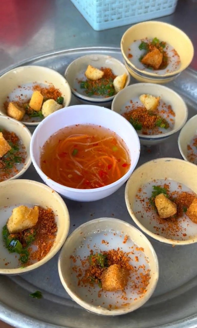 4 quán ngon chỉ dân địa phương mới biết ở Nha Trang: Bánh canh lòng cá phải thử khi đến xứ biển, hàng gỏi bò khô núp hẻm- Ảnh 19.