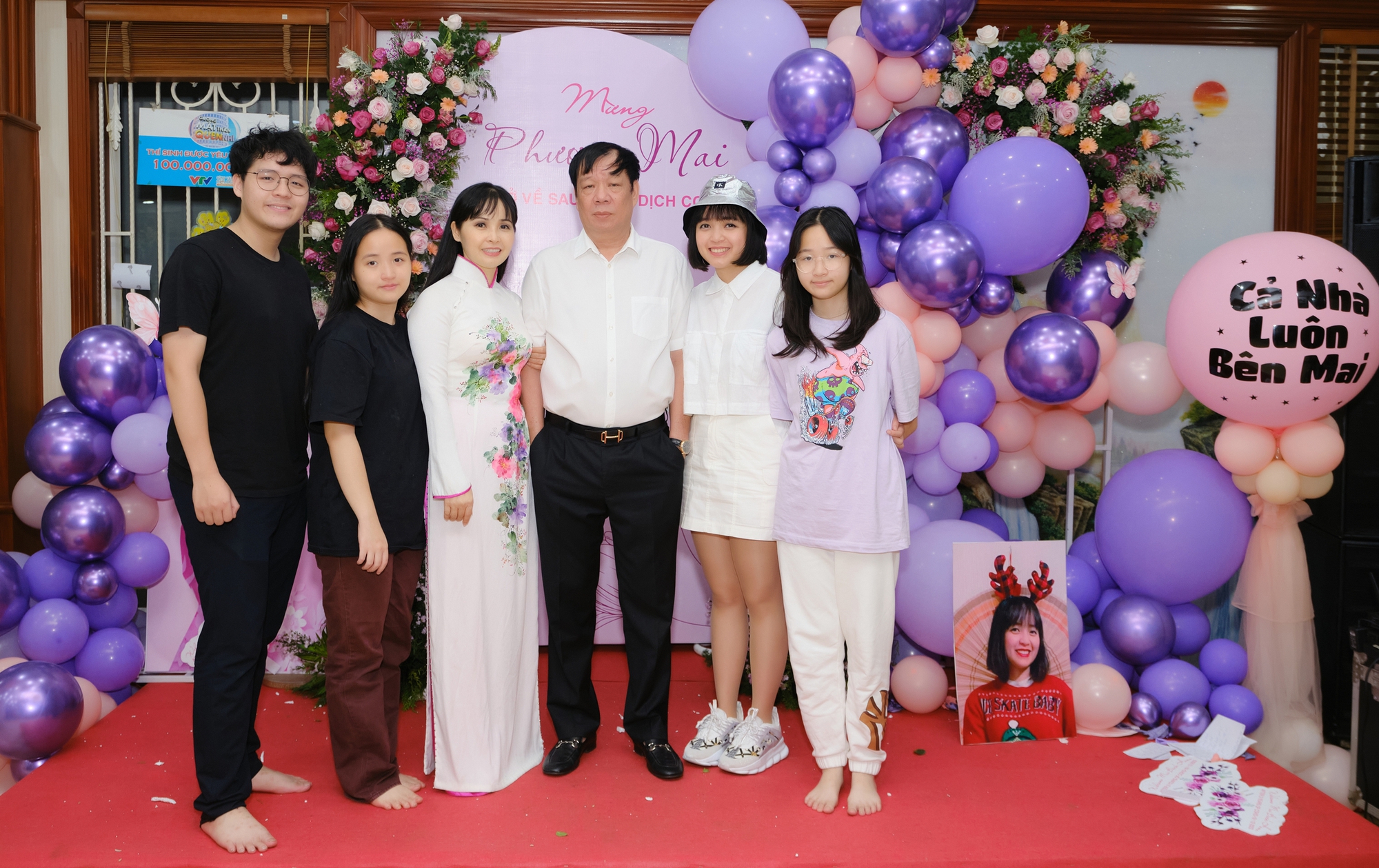 Nữ ca sĩ Quảng Ninh là mẹ 4 con, lấy đại gia hơn 13 tuổi, sống trong biệt thự 100 tỷ đồng nhưng tiết lộ 'không bao giờ xin tiền chồng'- Ảnh 9.
