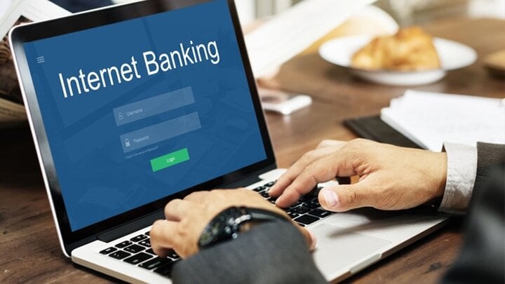 Tài khoản Internet Banking bị khóa có được rút và nhận tiền?- Ảnh 2.