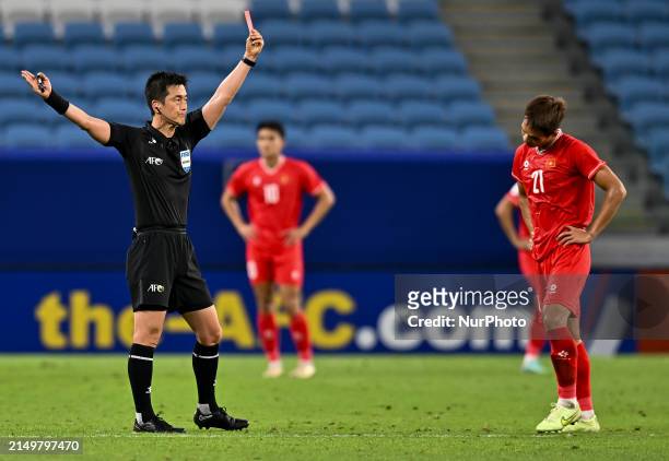 Báo Indonesia: “Cầu thủ Việt Nam có thói quen chơi xấu nên hay dính thẻ đỏ”- Ảnh 2.