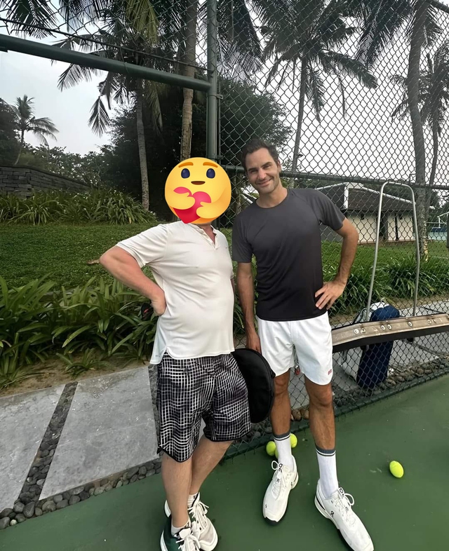 Chân dung tay vợt huyền thoại Roger Federer vừa sang Việt Nam: Lối đánh khiến tất cả say đắm, sở hữu chuyện tình như mơ- Ảnh 1.