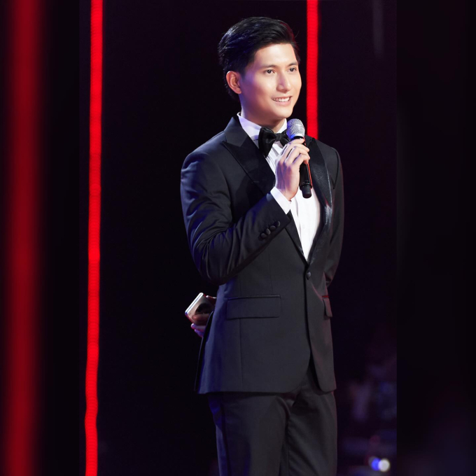 Nữ đại gia c&oacute; c&aacute;i cổng nh&agrave; gi&aacute; 3,6 tỷ đồng y&ecirc;u trai trẻ: Ch&ecirc;nh 1 con gi&aacute;p, sự nghiệp tr&aacute;i ngược sau khi hẹn h&ograve;- Ảnh 3.