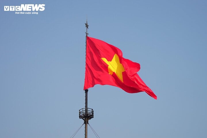 Lễ thượng cờ 'Thống nhất non sông' ở Đôi bờ Hiền Lương - Bến Hải- Ảnh 2.