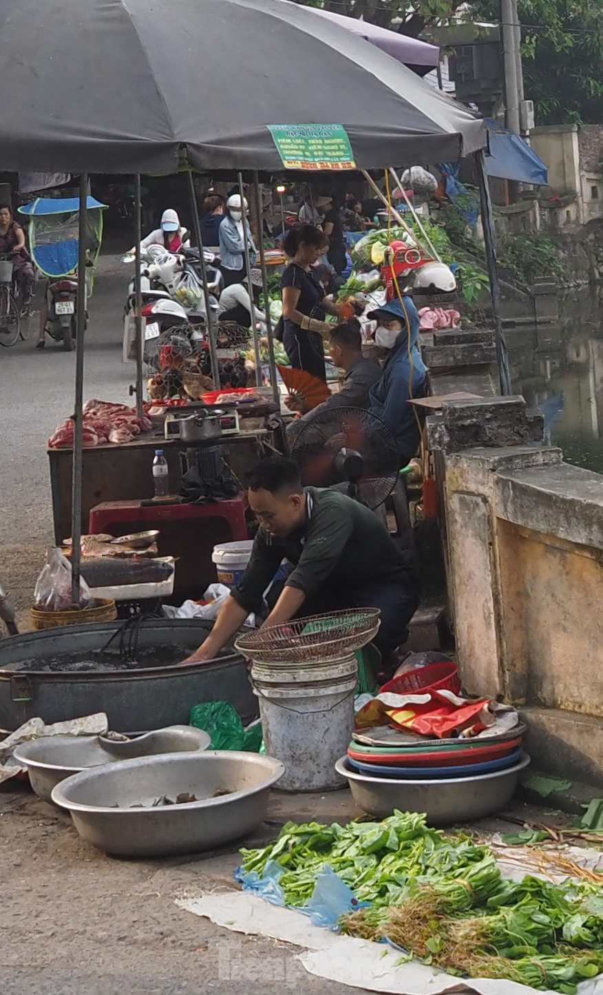 Chợ tiền tỷ Hà Nội xây xong bỏ hoang khiến nhiều người tiếc nuối- Ảnh 15.