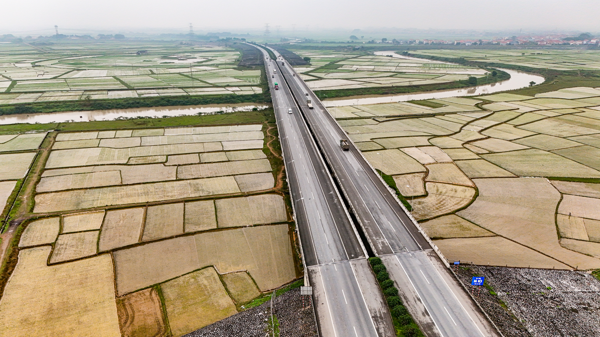 Cao tốc từng dài nhất Việt Nam, tổng mức đầu tư 10.000 tỷ nhưng không thu phí- Ảnh 3.