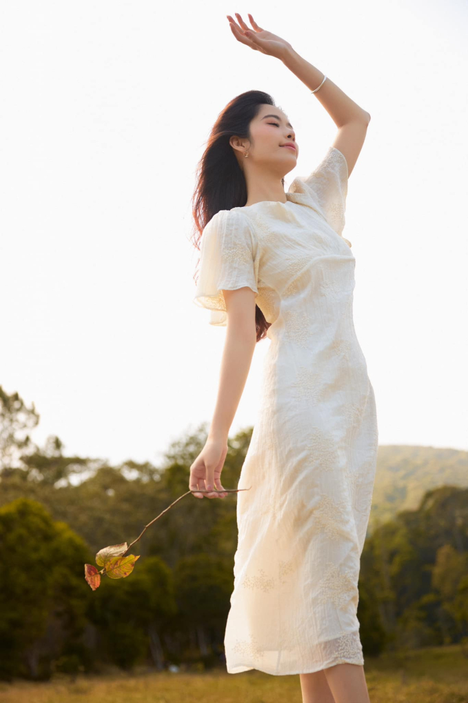 Nam Em đốp chát với khán giả khi bị chê hát dở tệ- Ảnh 3.