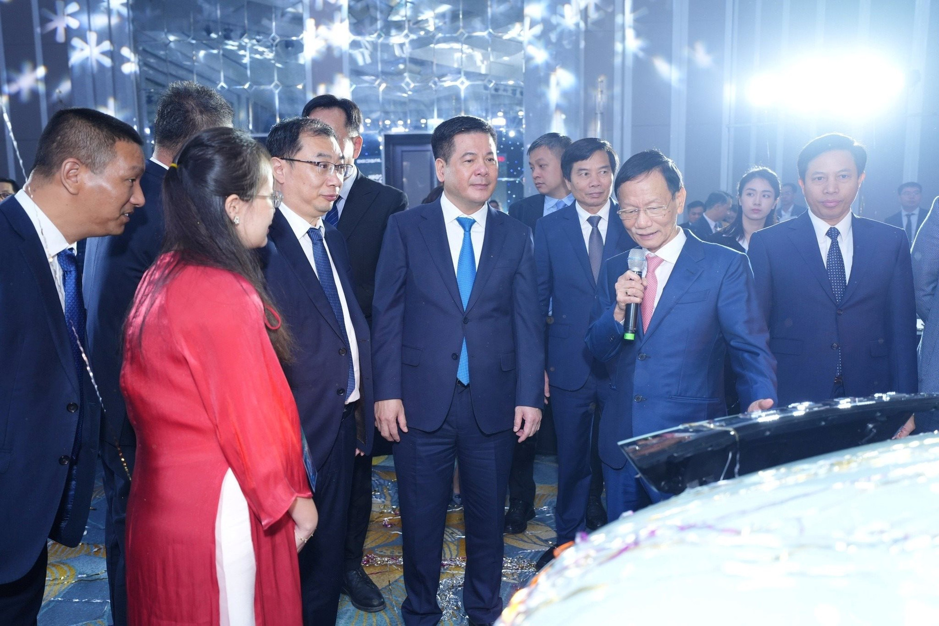 Bắt tay Chery xây nhà máy ô tô 20.000 tỷ, Chủ tịch Geleximco Vũ Văn Tiền muốn biến Việt Nam thành ‘thủ phủ sản xuất xe’ của Đông Nam Á- Ảnh 3.