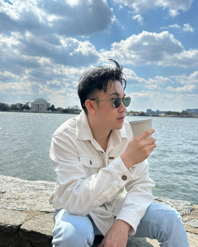 Dương Triệu Vũ xin lỗi sau khi bị chỉ trích mượn Hồ Ngọc Hà để 