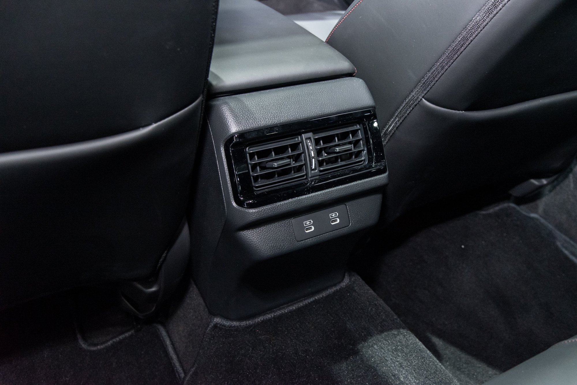 Ngồi thử Honda Accord 2024: Khó về Việt Nam nếu giữ nguyên trang bị, nội thất thua Camry- Ảnh 21.