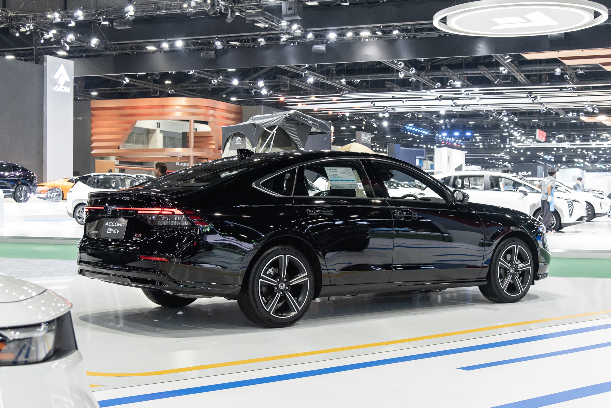 Ngồi thử Honda Accord 2024: Khó về Việt Nam nếu giữ nguyên trang bị, nội thất thua Camry- Ảnh 4.