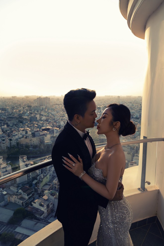 HOT: Ca sĩ TiTi (HKT) kết hôn vào tháng 4, sắc vóc gợi cảm của cô dâu gây ấn tượng- Ảnh 9.
