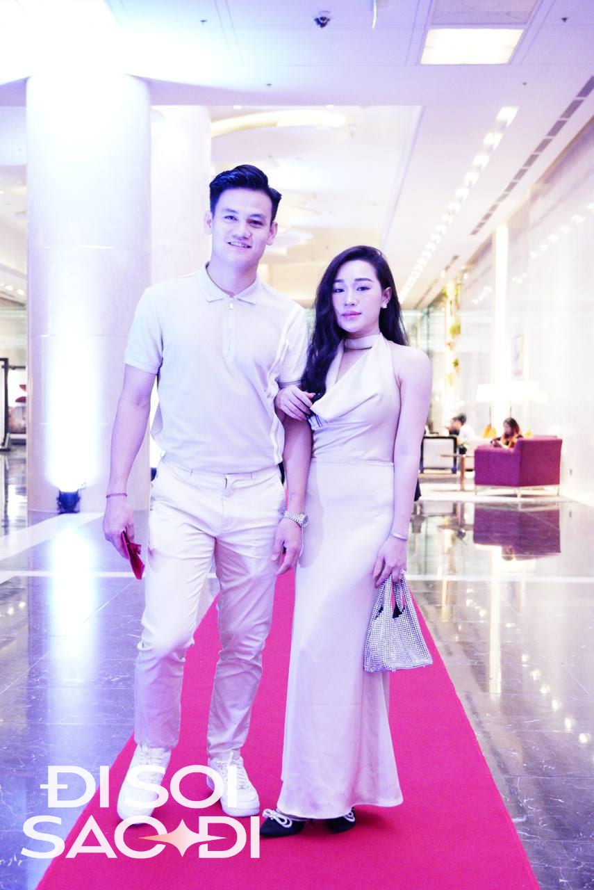 Loạt ảnh nét căng của dàn khách mời ở đám cưới Quang Hải - Chu Thanh Huyền: Nhiều couple đình đám có mặt!- Ảnh 13.