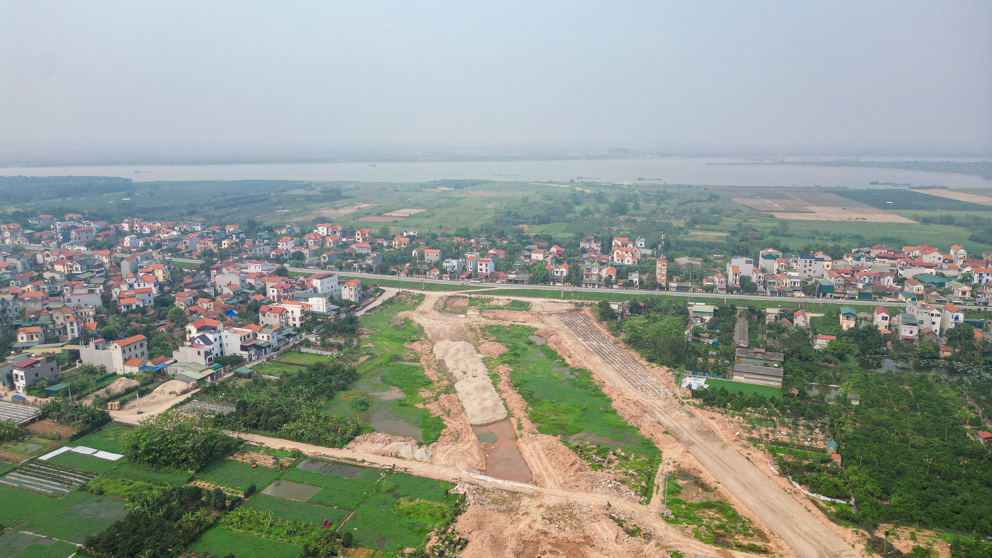 Toàn cảnh vị trí xây dựng cầu Hồng Hà vượt sông Hồng trị giá gần 10.000 tỉ đồng- Ảnh 5.