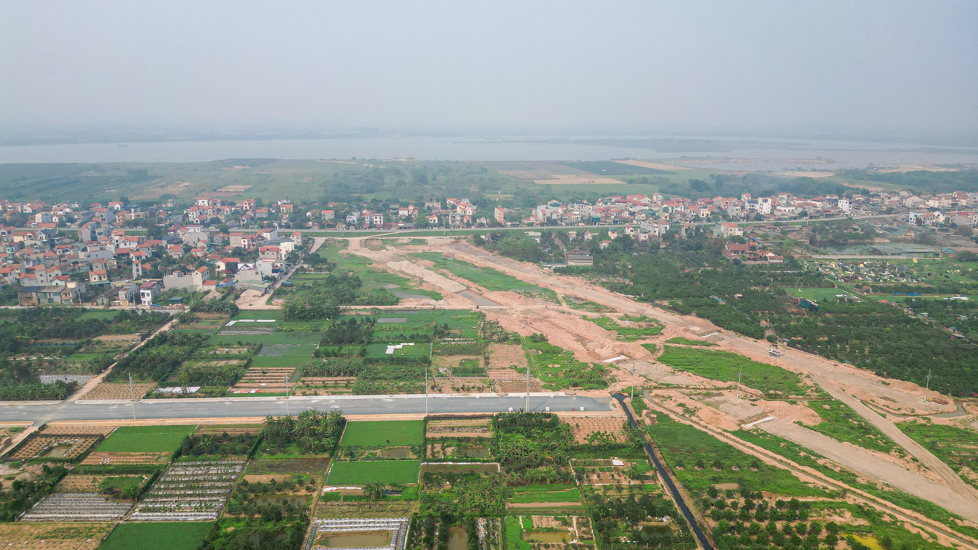 Toàn cảnh vị trí xây dựng cầu Hồng Hà vượt sông Hồng trị giá gần 10.000 tỉ đồng- Ảnh 6.